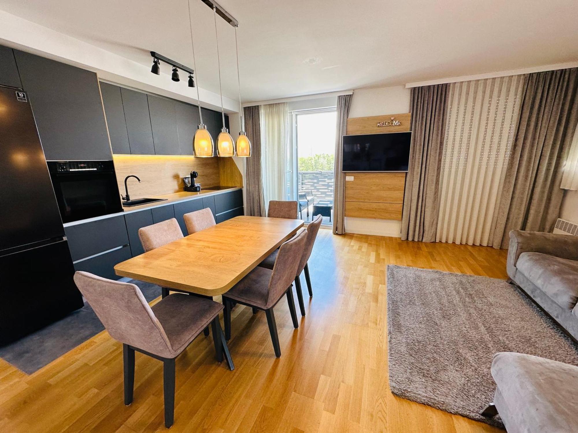 זאדאר Apartment King With Private Parking מראה חיצוני תמונה