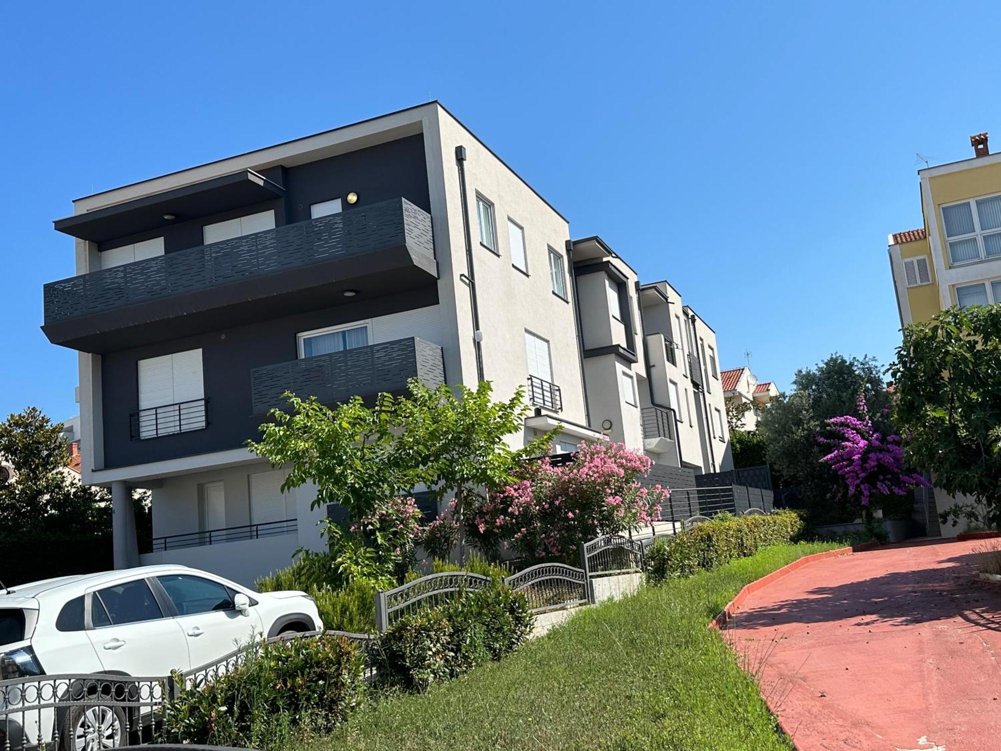 זאדאר Apartment King With Private Parking מראה חיצוני תמונה